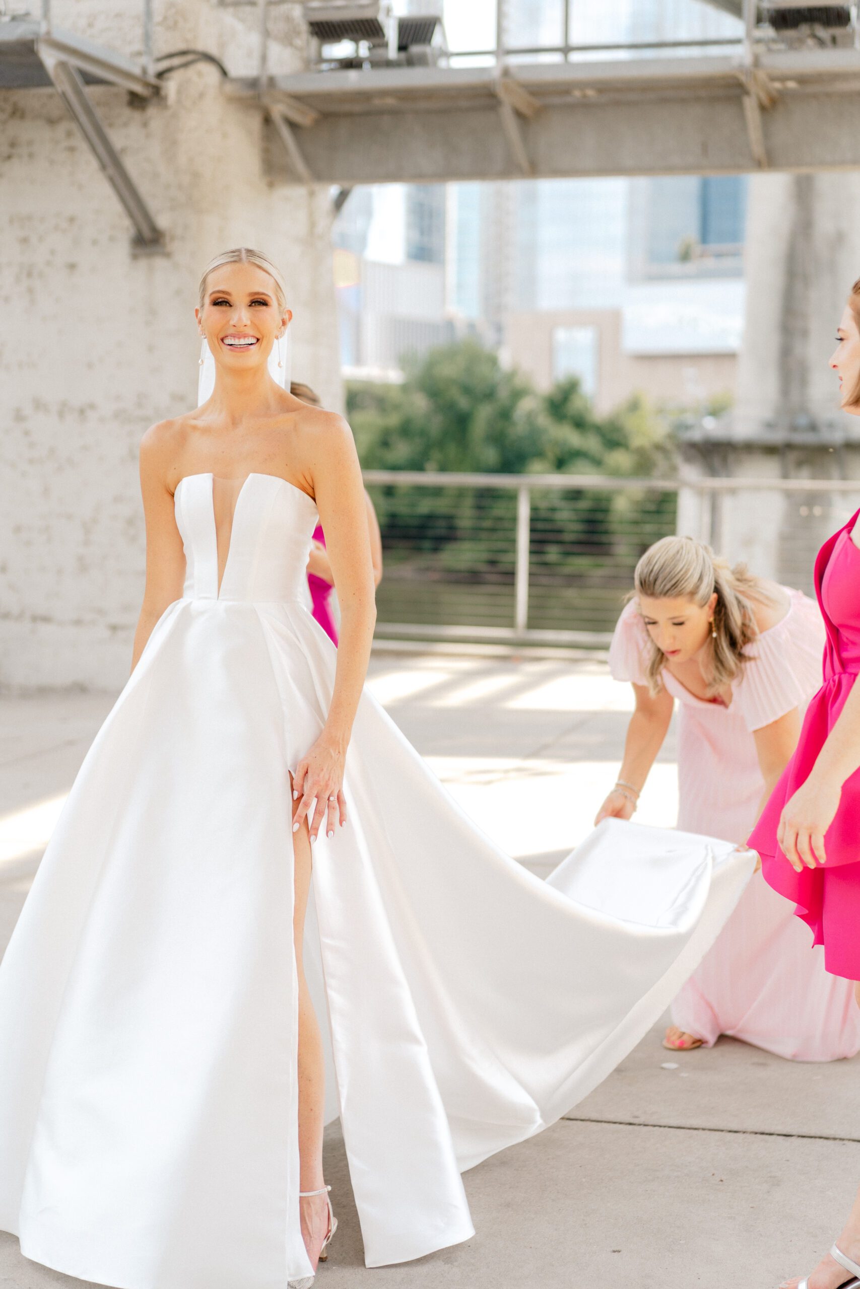 bride and her friends on her wedding day in nashville