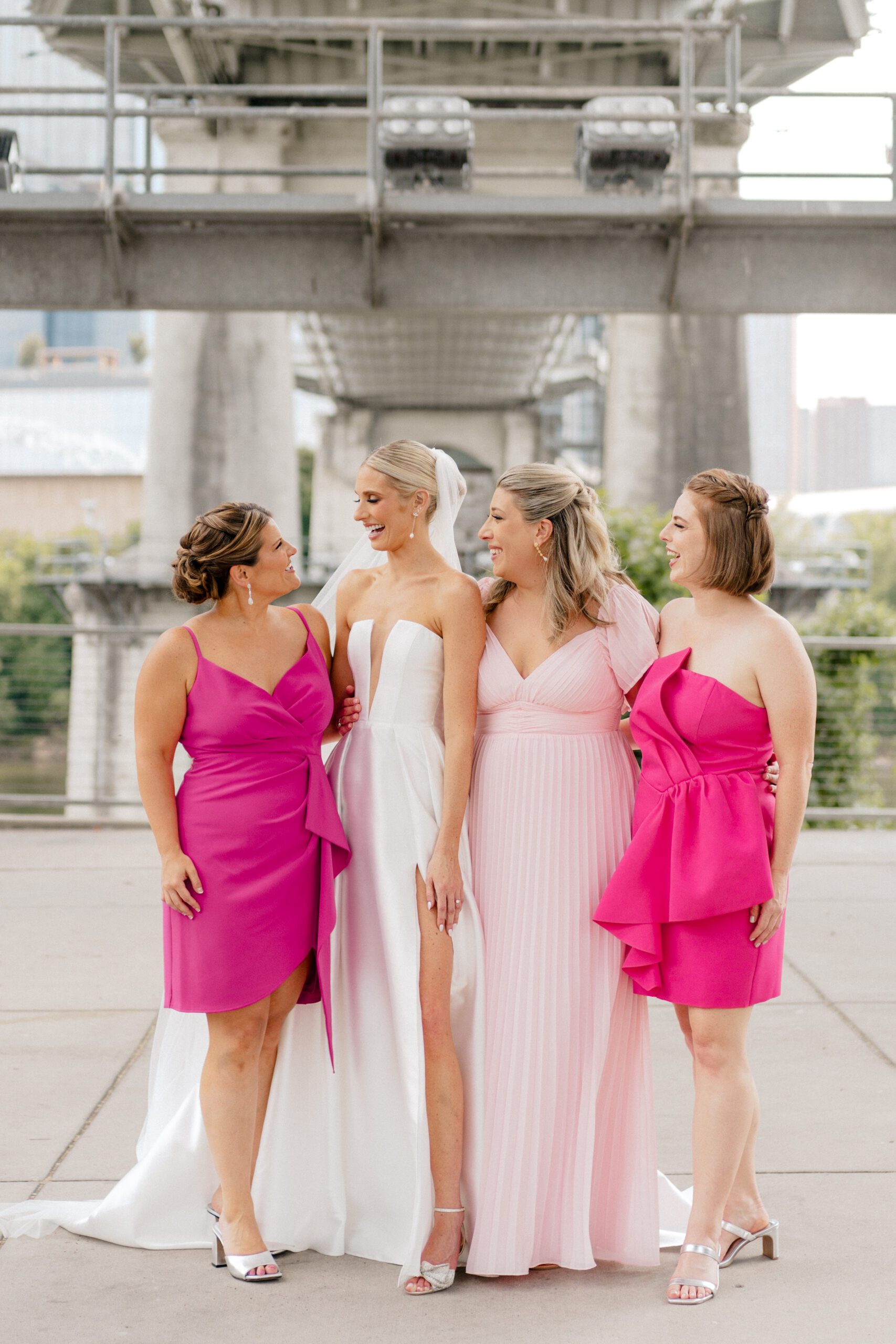 bride and bridesmaids on wedding day in nashville tennessee