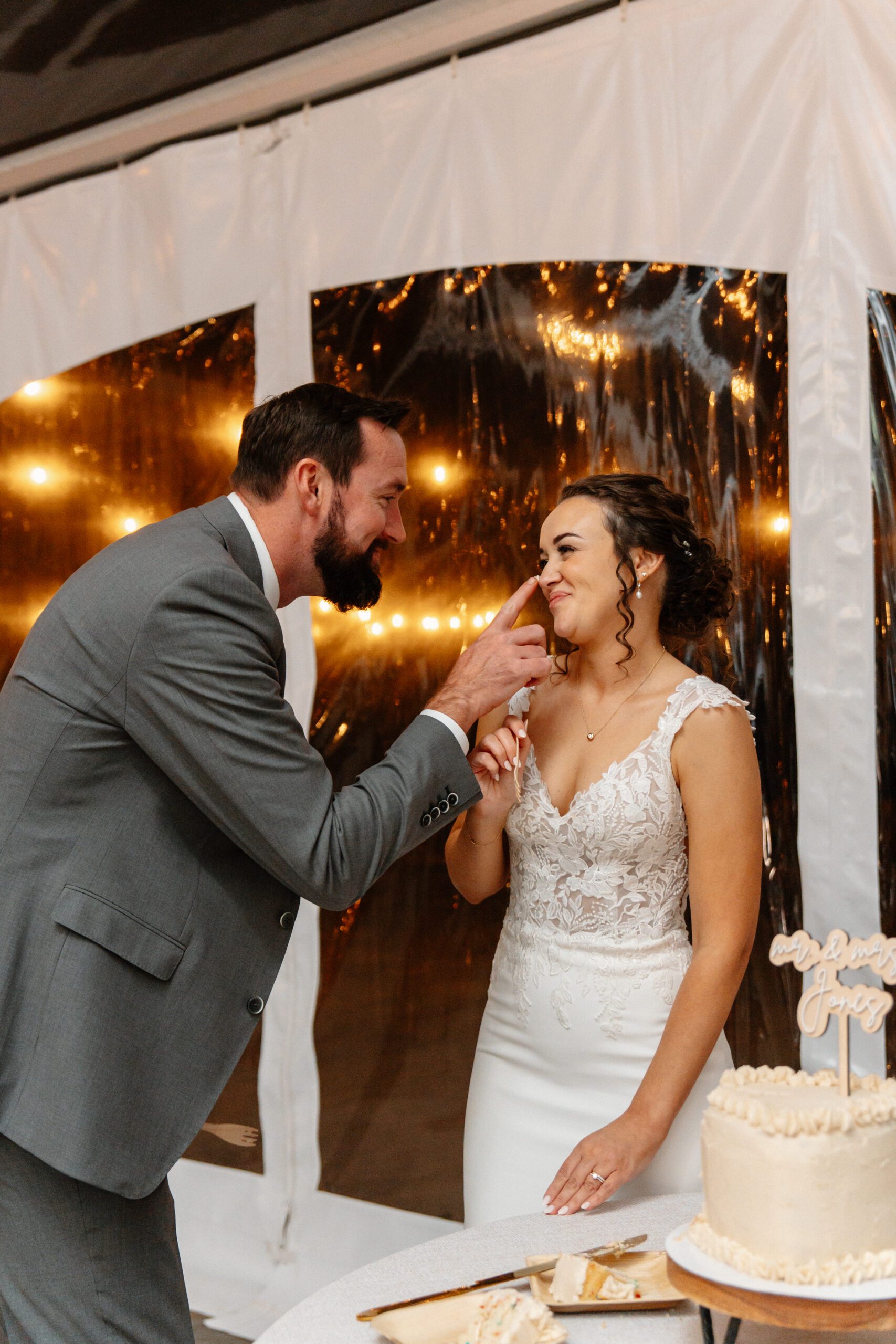 bride and groom during cake cutting at the market at grelen