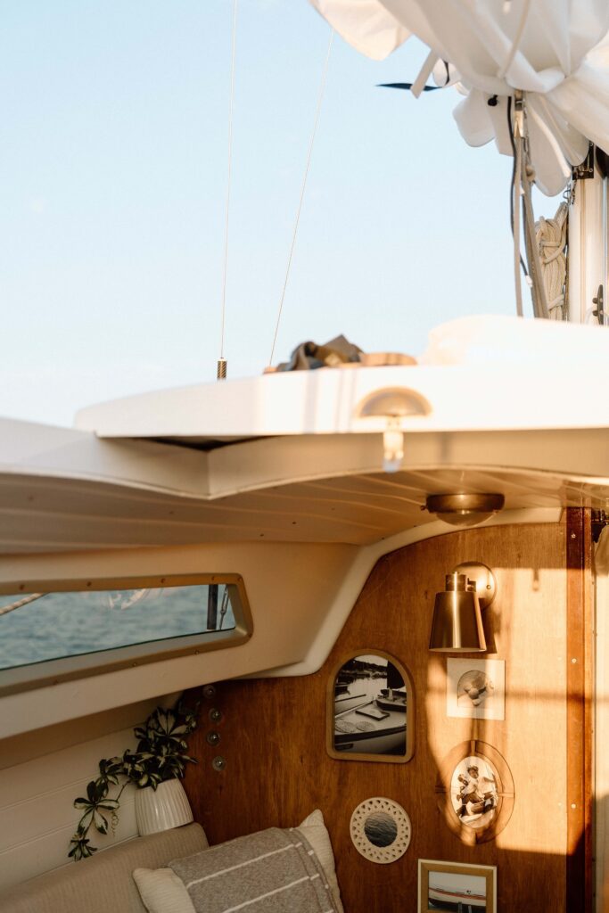 Detail photo of the inside of the sailboat at sunset