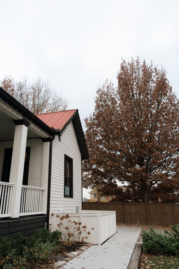 East Nashville wedding photographer 