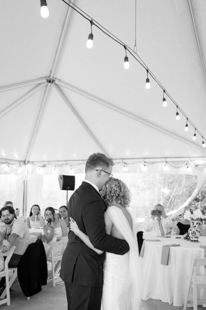 first dance moment between bride and groom at tennessee wedding venue