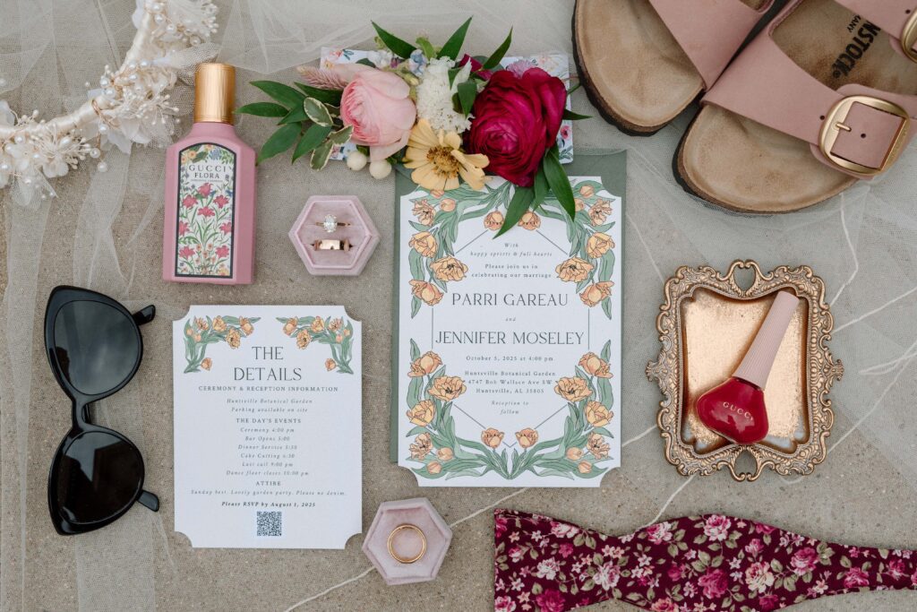 detail photos of wedding at huntsville botanical garden