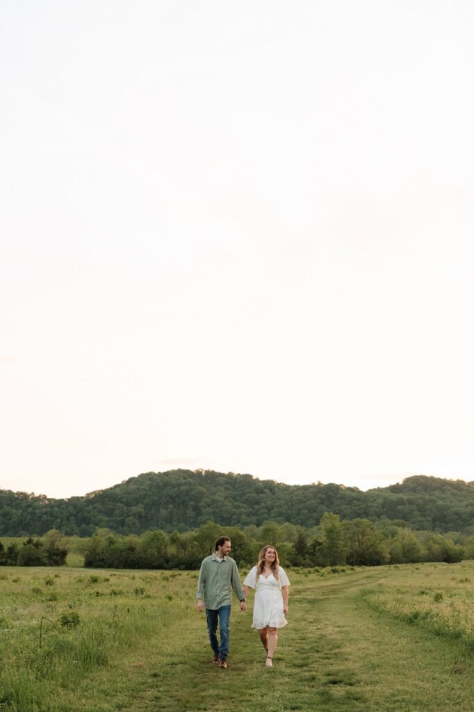 bells bend park in nashville for engagement session