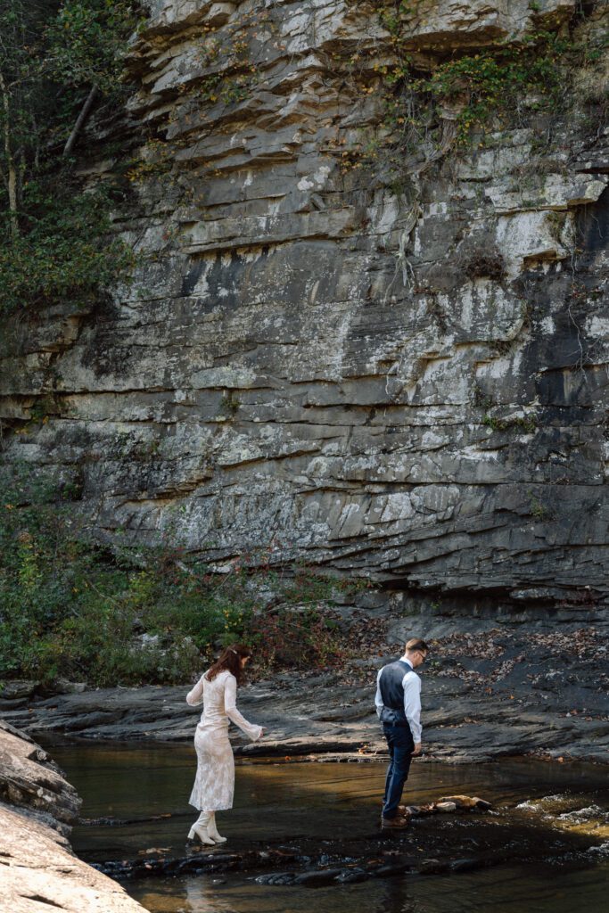 Tennessee elopement photographer documentary style outdoor ceremony