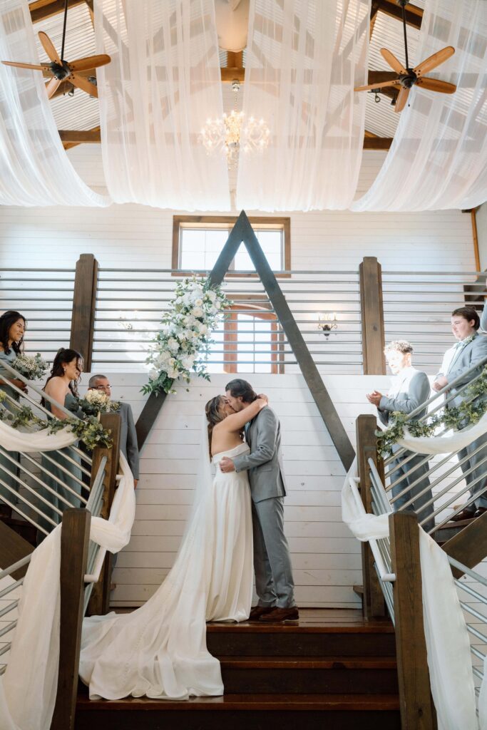 First kiss at The Venue at Fiddle Dee Farms in Greenbrier Tennessee outside of nashville