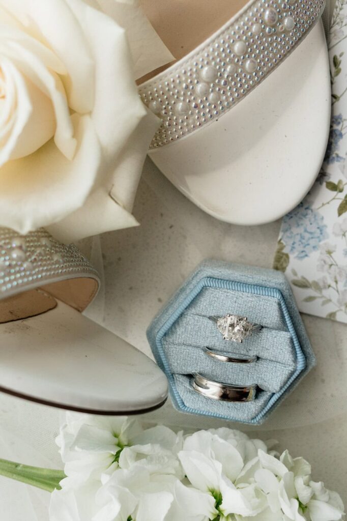 close up shot of rings at nashville wedding