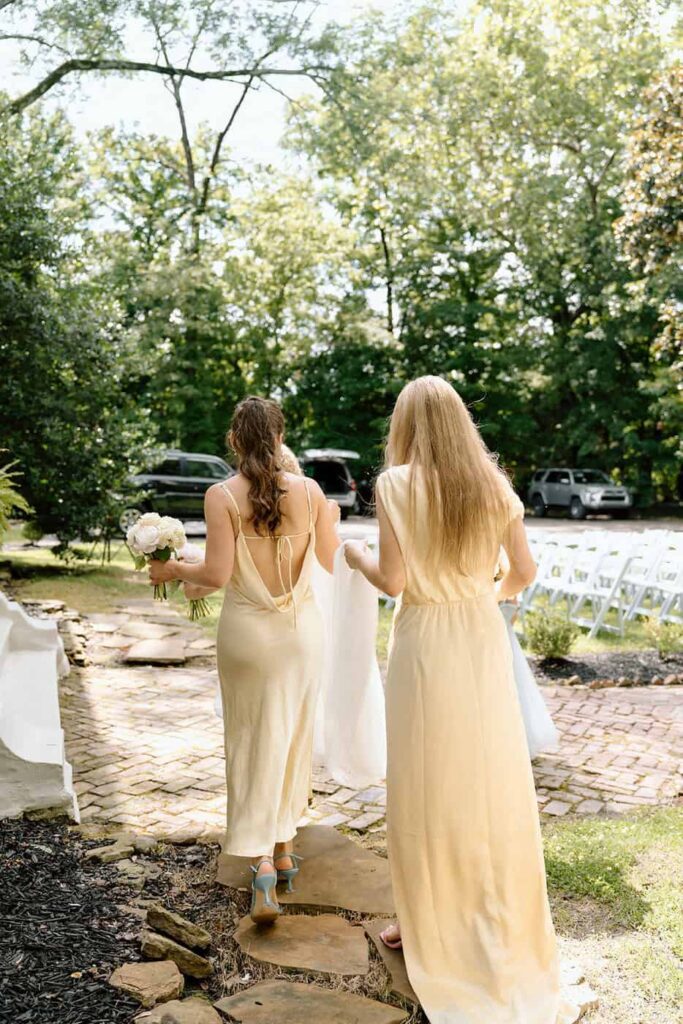 documentary style wedding photography