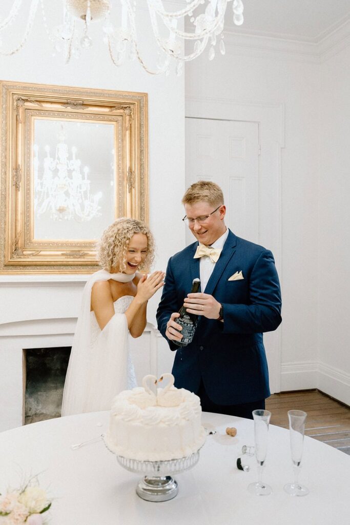 Documentary wedding photography reception at Eader House Tennessee