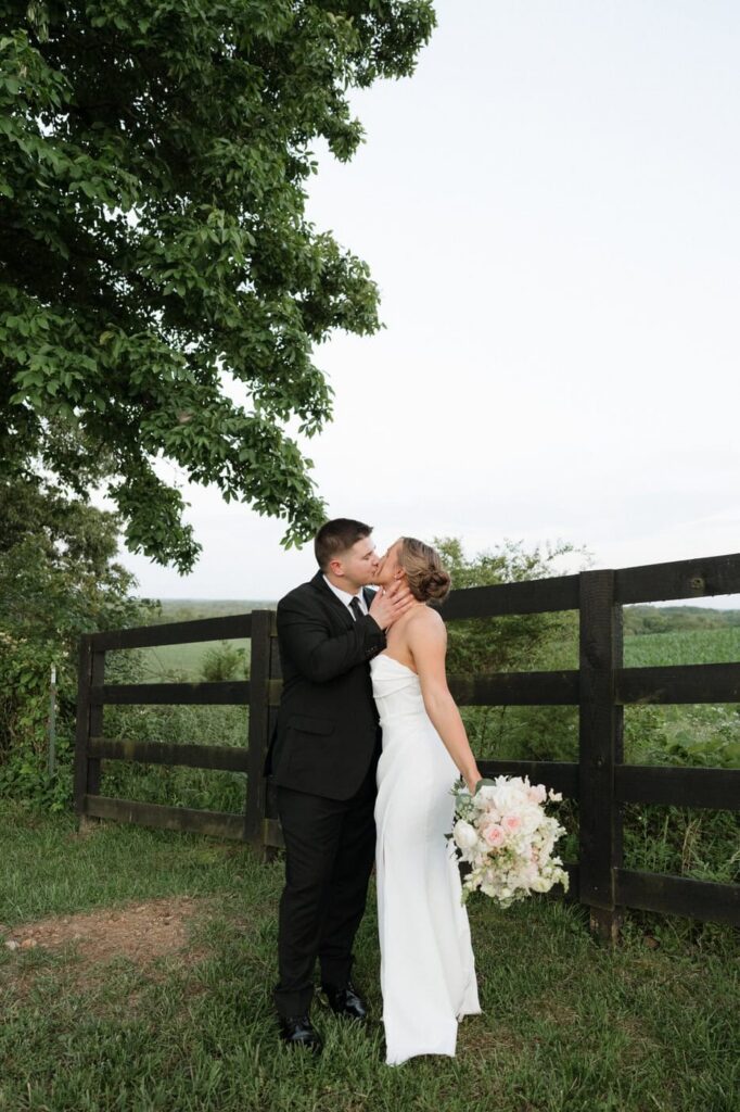nashville wedding photographer captures newlywed portraits at spring wedding