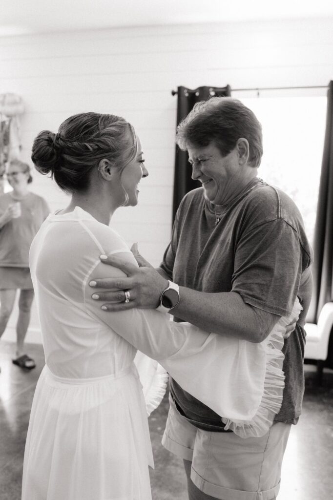 Bride getting ready at Hickory Meadow wedding Tennessee