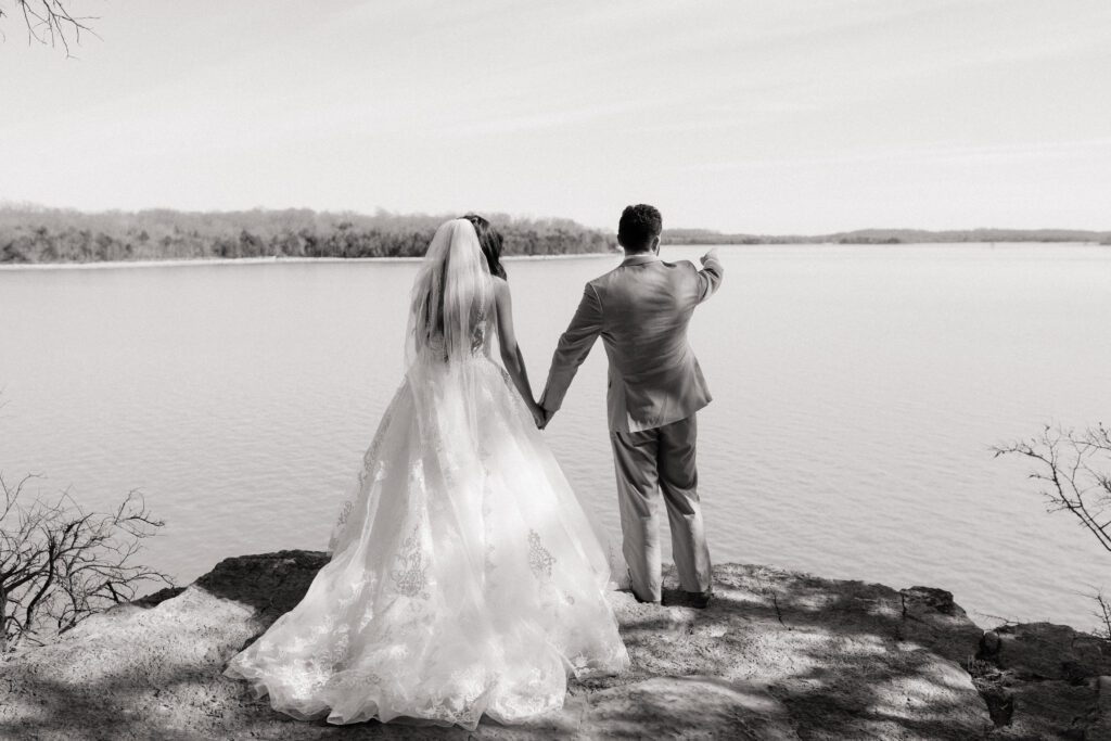 nashville wedding photographer at long hunter state park elopement