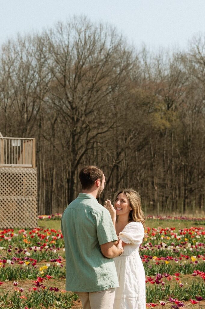 nashville engagement photographer at spring flower farm session
