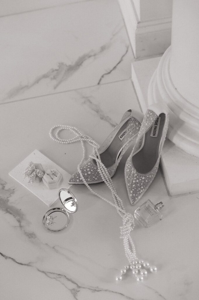 Bridal details at The Dimora wedding venue Tennessee