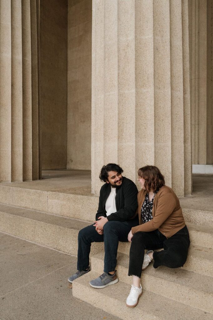 nashville engagement session at the parthenon