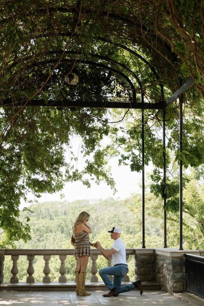 spring proposal at cheekwood in nashville tennessee