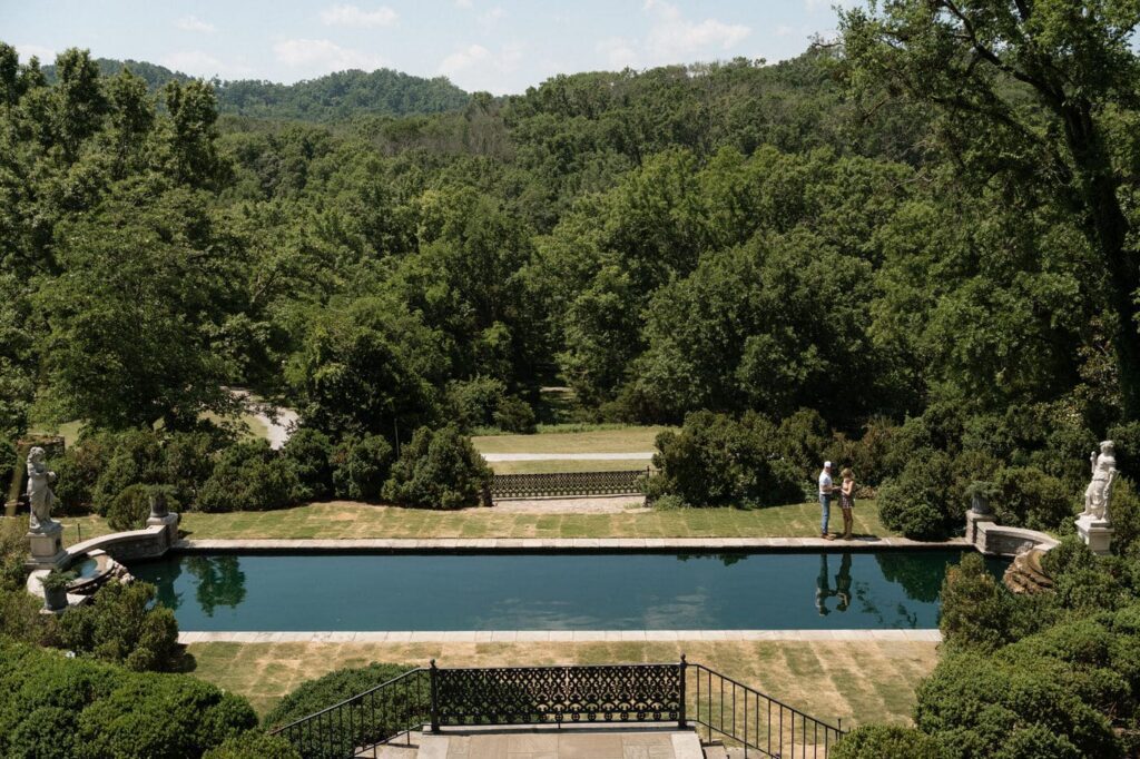 cheekwood engagement session in nashville in spring