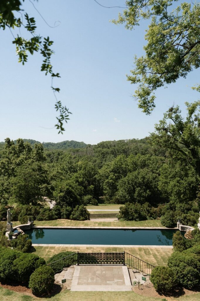 reflection pool at cheekwood in nashville