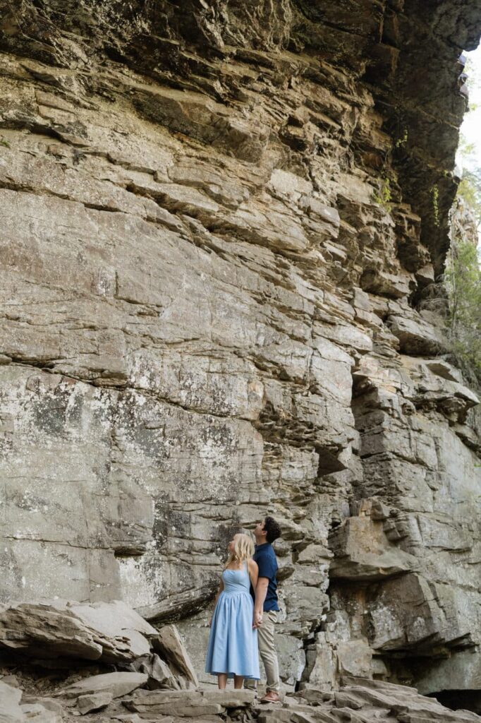 nashville wedding photographer at fall creek falls engagement session