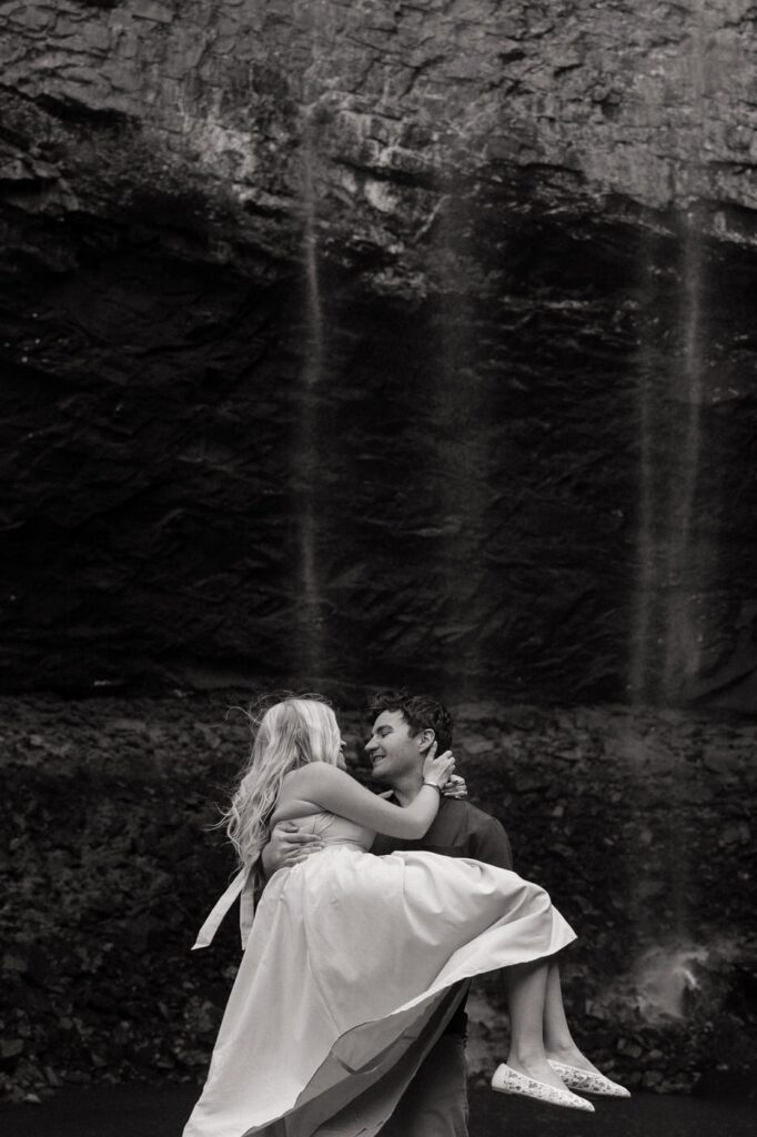 engagement session at fall creek falls state park
