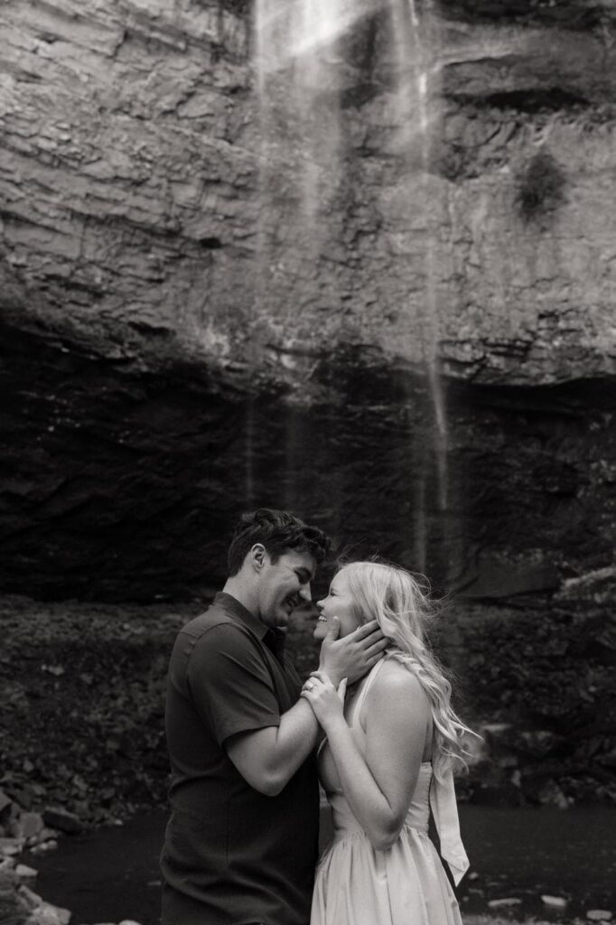 engagement photos at waterfalls in tennessee