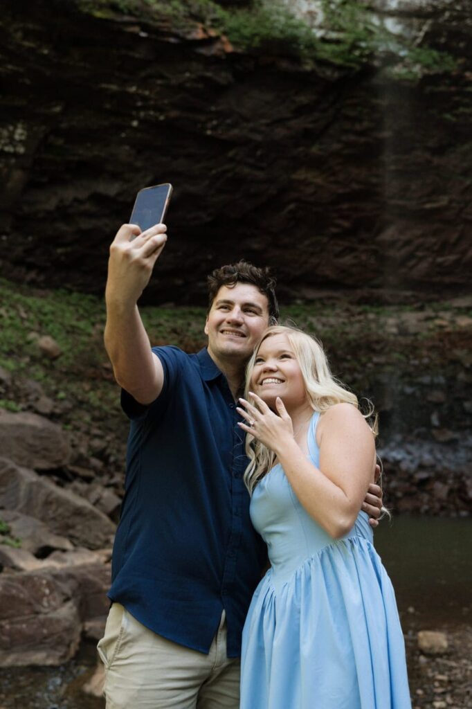 couple taking a selfie at fall creek falls engagement session