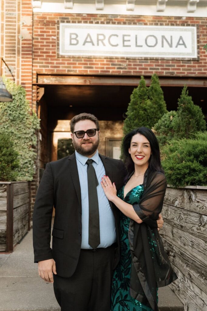 spring nashville engagement photos in midtown