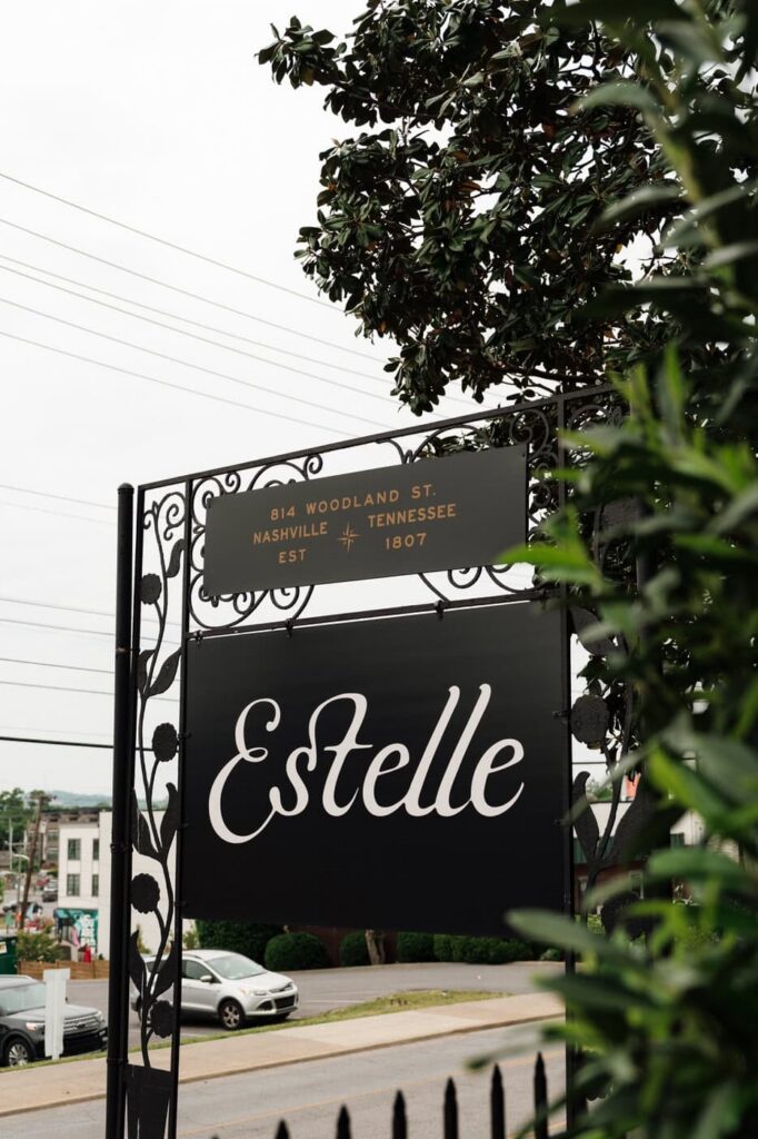 the sign at the estelle in nashville