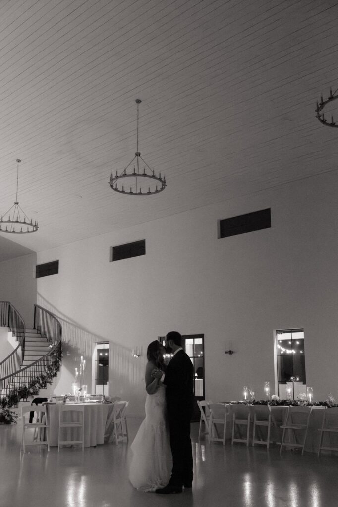 wedding reception private last dance at nashville spring wedding