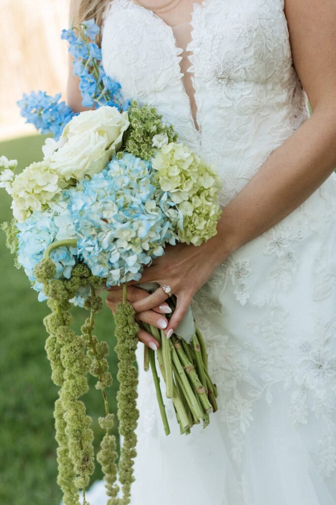 close up of bridal bouquet at nashville wedding in spring