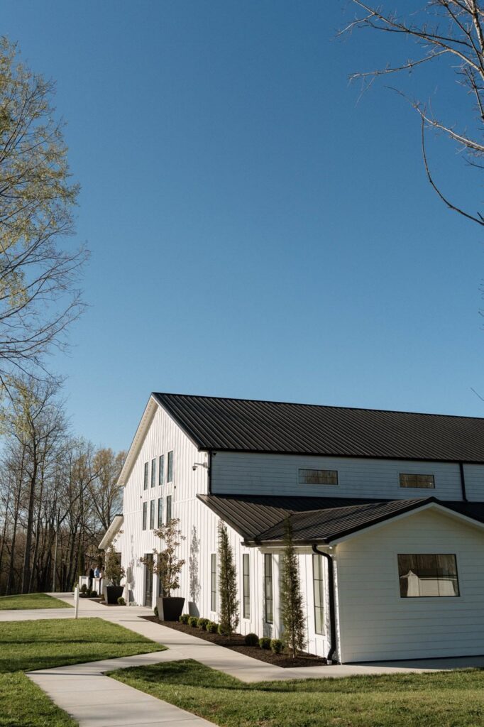 the monroe on 415th wedding venue exterior